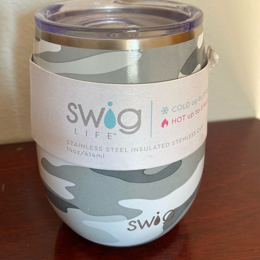 Swig stemless tumbler